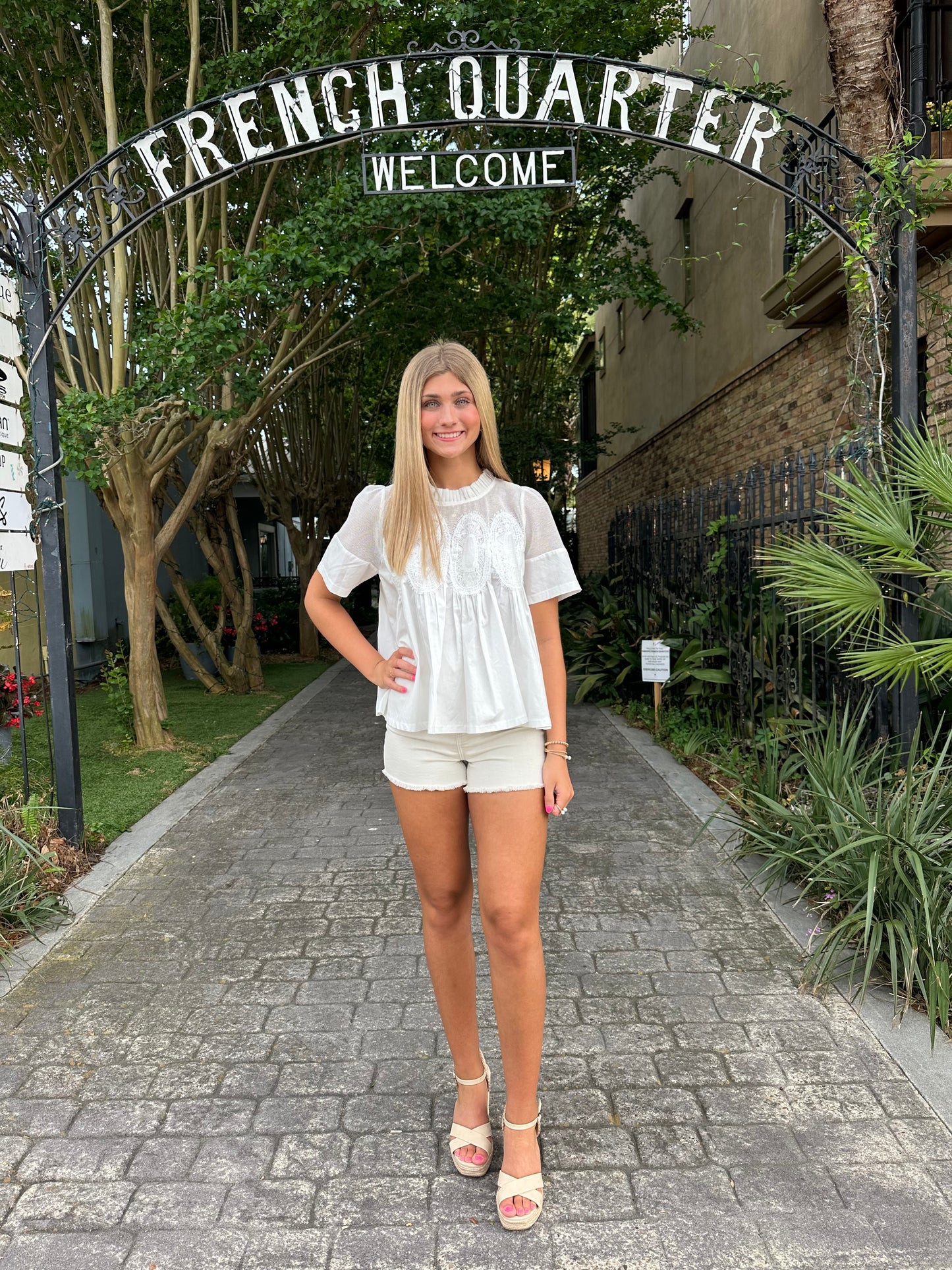 The Bella Top