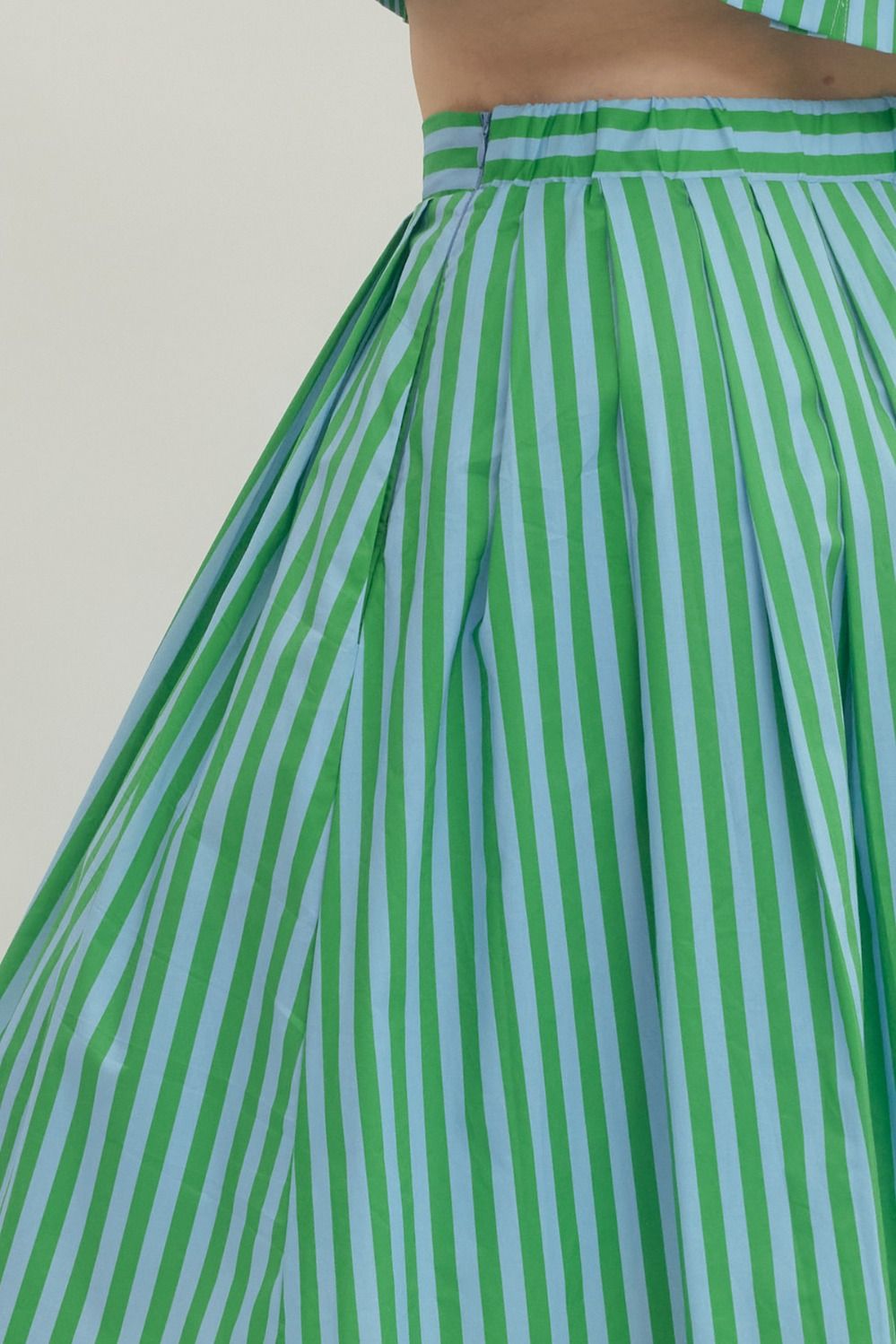 The Green Sky skirt set