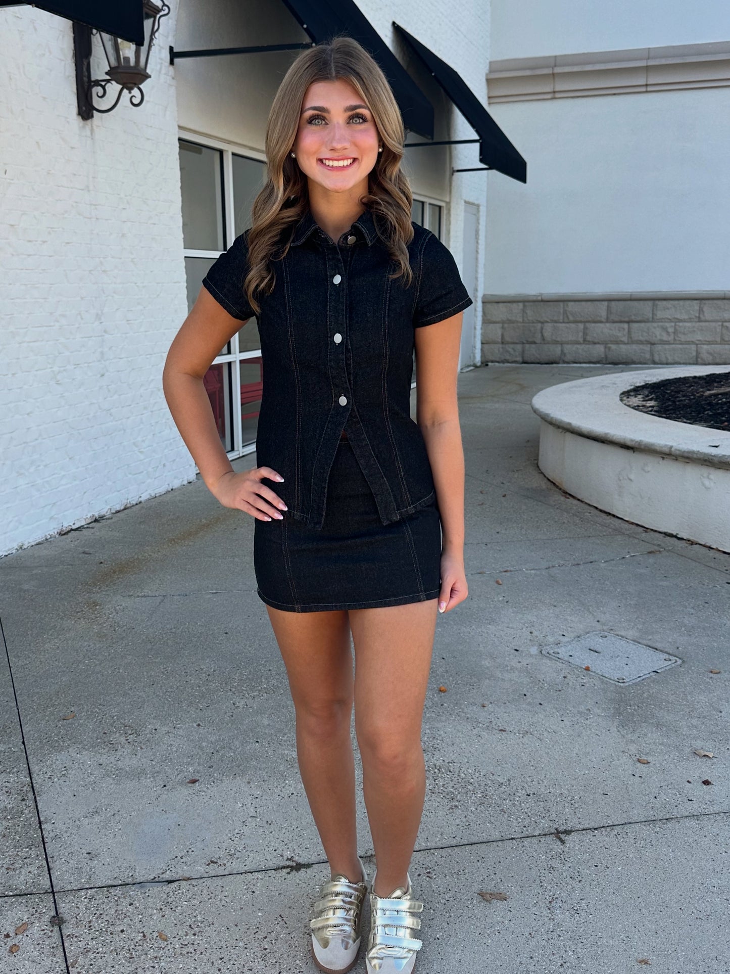 Leni skirt in black denim