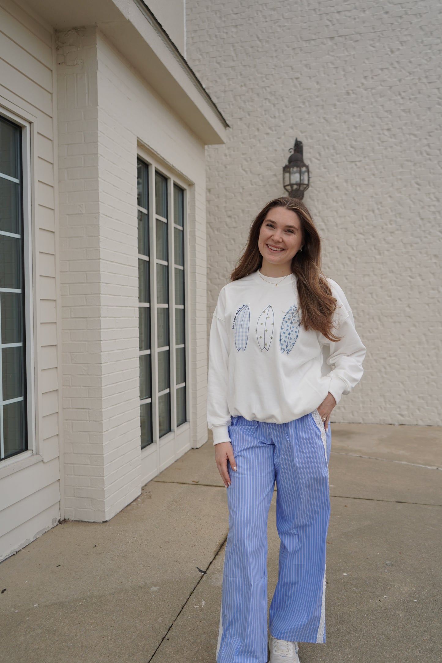 Life’s Better at the beach pullover