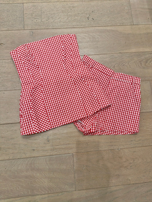 The Brant set in red plaid check