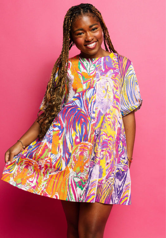 Queen of Sparkles Multi Abstract
Cotton Tiger Short Sleeve
Dress