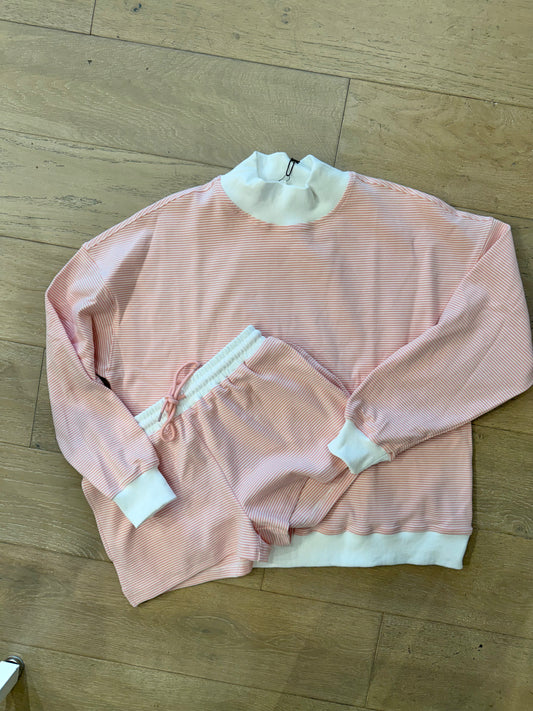 The Kayla set in peach and white
