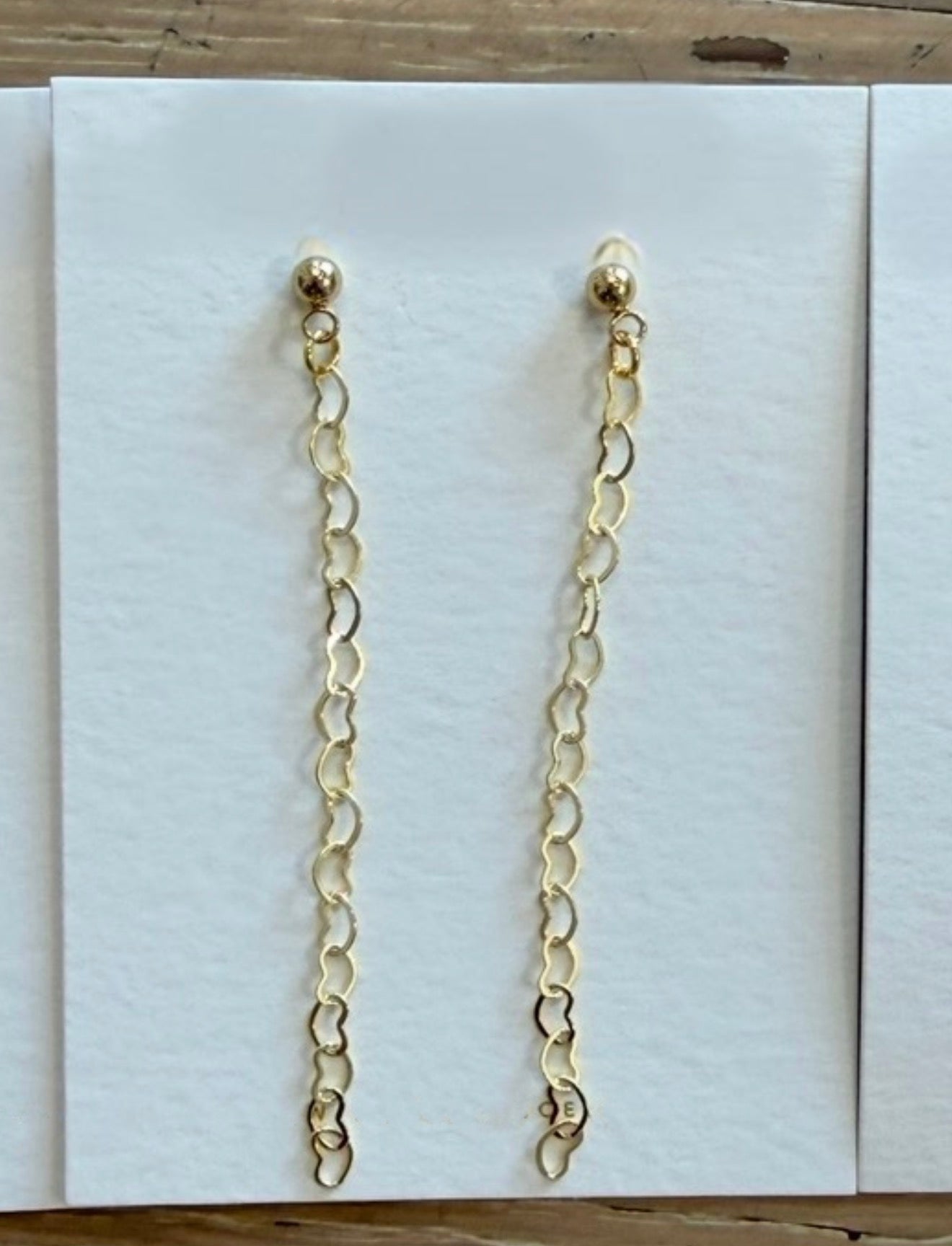 Drop heart chain earrings