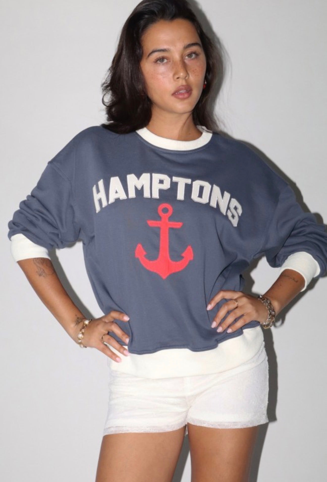 The Hamptons crewneck