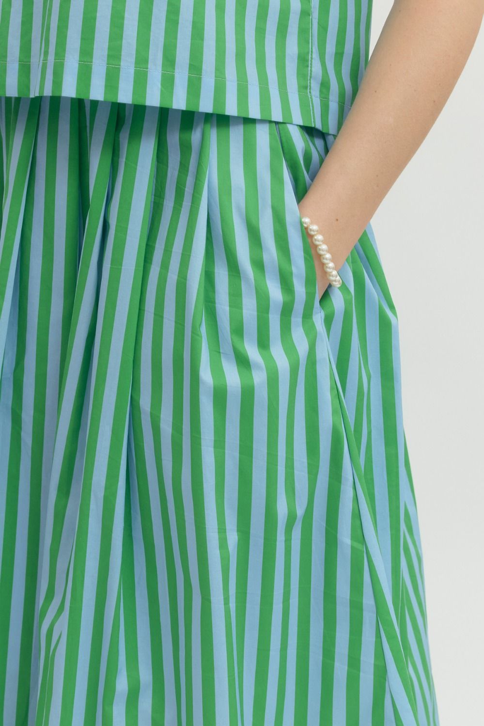 The Green Sky skirt set