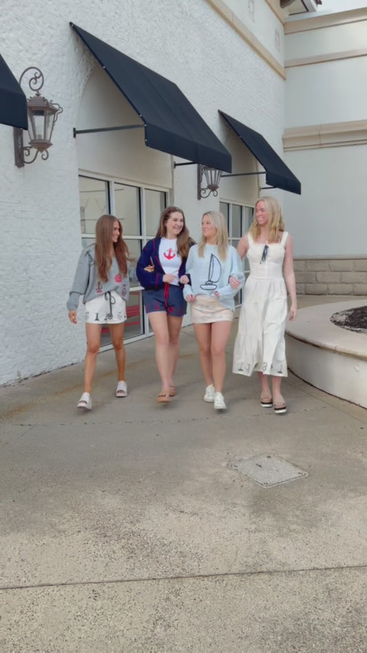 The sail away shorts in off white